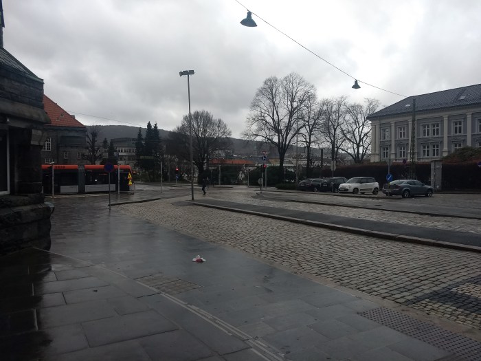 Corona - Folketom gate 1